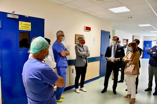 La presidente della regione Umbria e il Rettore dell’Università di Perugia in visita all’ospedale Santa Maria della Misericordia - Attualità | WP TTV