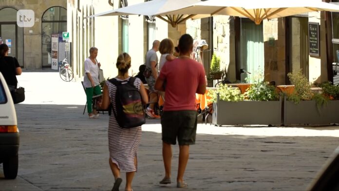 Turisti a Sansepolcro