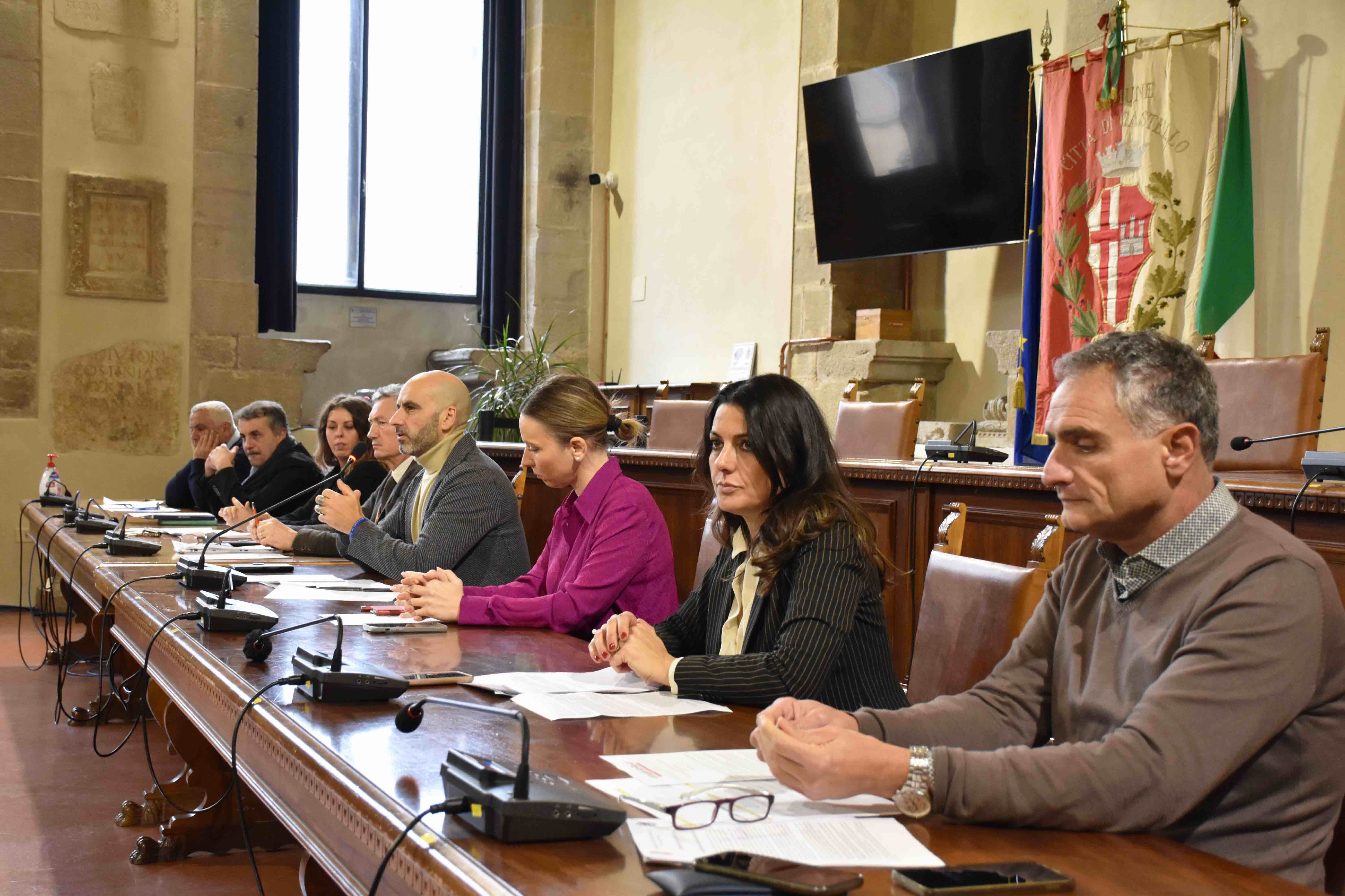 Conferenza stampa fine anno