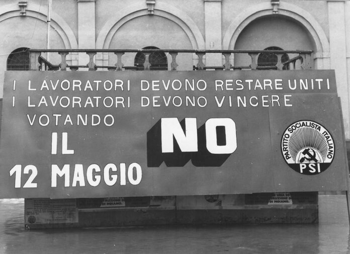 Manifesto PSI 1974 (Archiphoto)